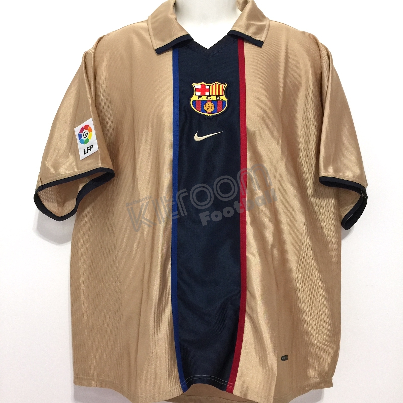 2001-02 Barcelona Away Shirt Nike (Very 