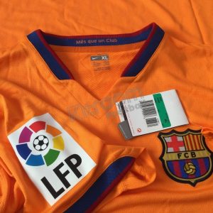 2006-07 Barcelona Away Shirt #19 MESSI Nike *New* XL - Image 3