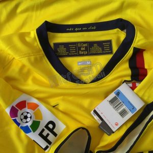 2008-09 Barcelona Away Shirt Nike *BNWT* M - Image 3