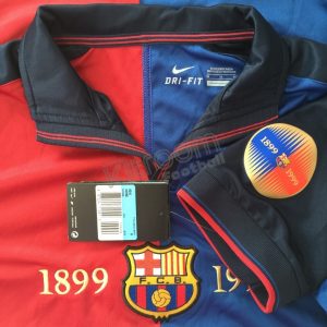 1999-00 Barcelona Home Shirt Centenario Nike *BNWT* M - Image 3