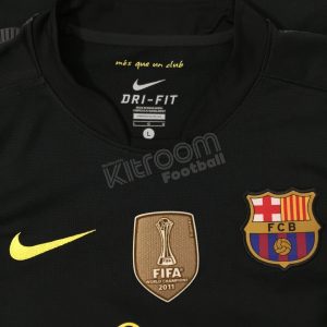 2011-12 Barcelona Away L/S Shirt Fàbregas #4 Nike (Very Good) L - Image 3