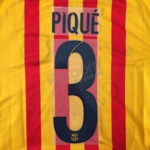 2015-16 Barcelona Player Issue Away Name Set Avery - #3 PIQUÉ