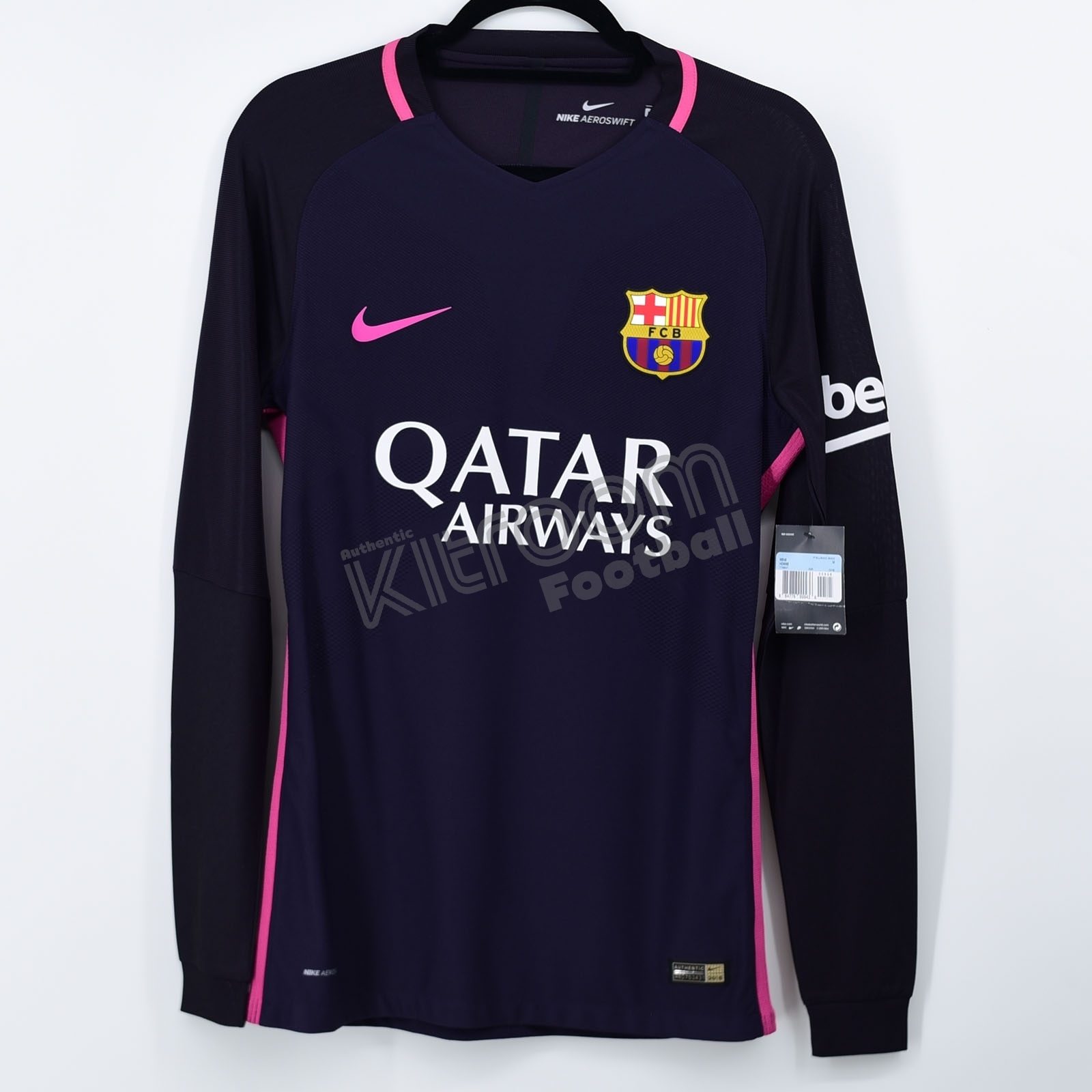 FCB1617A-_0003_Capa 29