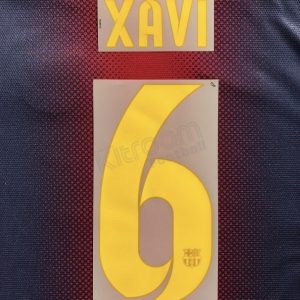 2012-14 Barcelona Player Issue Home Name Set Sipesa - #6 XAVI