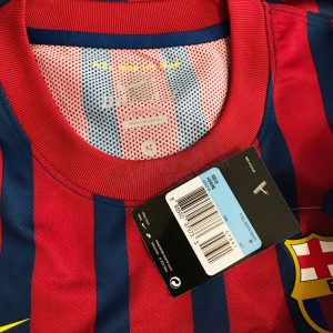 2011-12 Barcelona Player Issue Home Shirt #8 A. INIESTA Champions League - Image 3