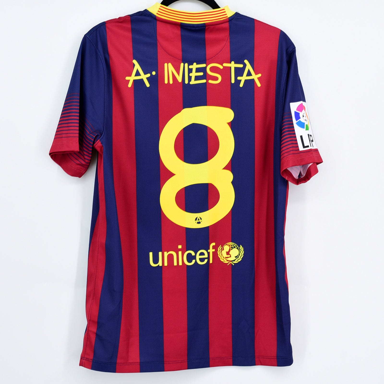 2013-14 Barcelona Home Shirt #8 A. INIESTA Gamper Nike *BNWT* S