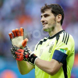 2014 Spain Goalkeeper Shirt #1 I. CASILLAS BNWT L Adidas FIFA World Cup - Image 5