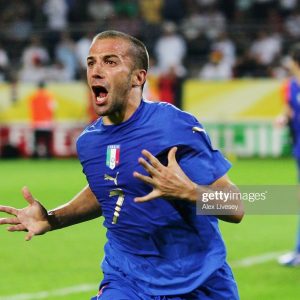 Italy World Cup 2006 Home Shirt #7 DEL PIERO (Very Good) L - Image 3