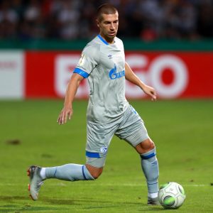 2018-19 Schalke 04 Away Shirt #5 NASTASIC Umbro Trikot - Image 3