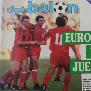 1988-89 Barcelona Third Retro Red Shirt #10 - Image 3