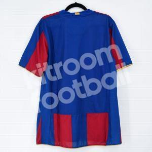 2007-08 Barcelona Player Issue Home Shirt L Champions League - Image 2
