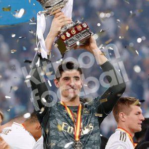 Real Madrid Final Supercopa 2020 Goalkeeeper Shirt #13 COURTOIS L - Image 3