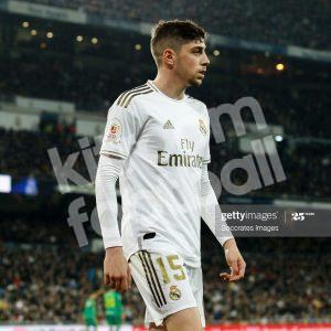 2019-20 Real Madrid Player Issue Home Shirt Copa del Rey #15 VALVERDE S - Image 3
