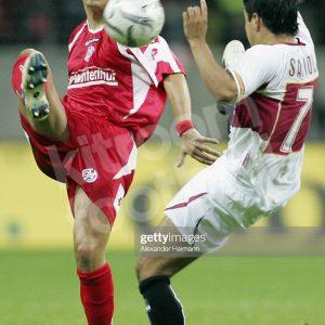 2005-06 Sevilla FC Home Shirt Uefa Cup #7 SAVIOLA Signed (Good) XL - Image 4