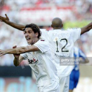 2007-08 Sevilla FC Home Shirt #14 ESCUDE Match Worn - Image 4