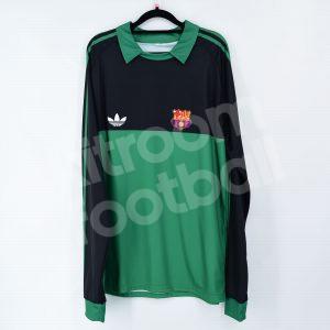 1983-84 Barcelona Goalkeeper Shirt #1 ARTOLA Retro (Excellent) - Image 2