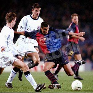 1999-00 Barcelona Player Issue Centenario Shirt #11 RIVALDO (Good) L Champions League - Image 4