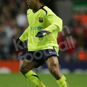2006-07 Barcelona Third Shirt #10 RONALDINHO (Excellent) L Champions League - Image 4