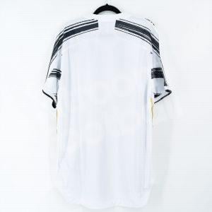 2020-21 Juventus Home Shirt Player Issue Climachill Size 8 (De Light, Chiellini, Demiral) - Image 3