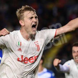 2019-20 Juventus Authentic Away Shirt #4 DE LIGT Climachill *New* M - Image 4