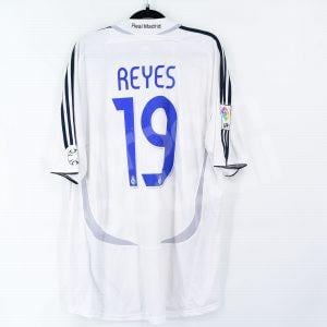 2006-07 Real Madrid Home Shirt #19 REYES (Very Good) XL - Image 1
