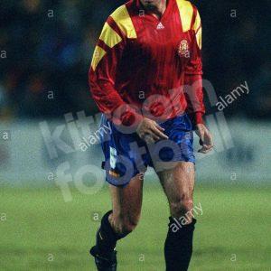 1993 Spain Home Shirt #6 HIERRO (Very Good) M Adidas - Image 4