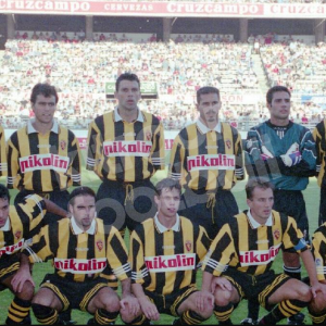 1996-97 Real Zaragoza Away Shirt #11 POYET (Good) M - Image 4