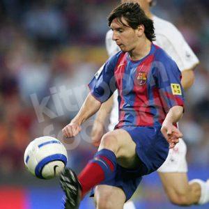 2004-05 Barcelona Home Shirt #30 MESSI Nike (Excellent) XL - Image 4