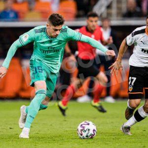 Real Madrid Third Player Issue Shirt Supercopa 2020 #15 VALVERDE M - Image 4