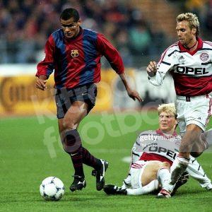 1998-99 Barcelona Home Shirt Player Issue #11 RIVALDO *New* XL Champions League - Image 4