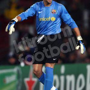 2007-08 Barcelona Goalkeeper Player Issue Shirt #1 V. VALDES La Liga - Image 5