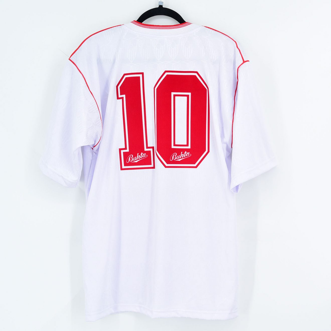 T-shirt De Foot Réédition Sevilla FC Bukta - Maradona N°10 - Taille L - Sans Marque