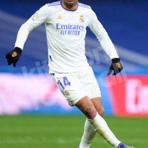 2021-22 Real Madrid Home Match Authentic Shirt #14 CASEMIRO *BNWT* M L/S La Liga - Image 5