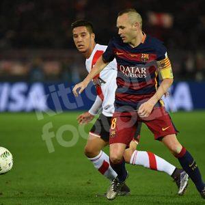 2015-16 Barcelona Player Issue Home Shirt #8 A. INIESTA *New* S FIFA WCC JAPAN Final - Image 4