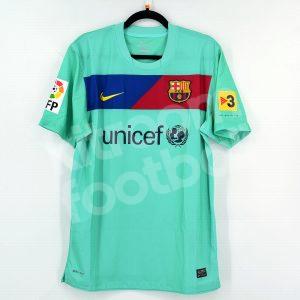 2010-11 Barcelona Away Shirt #7 DAVID VILLA BNWT M - Image 3