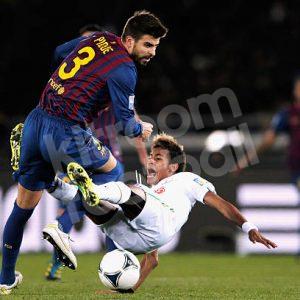 2011-12 Barcelona Home Shirt #3 PIQUE BNWT L FIFA CWC Mundialito - Image 4