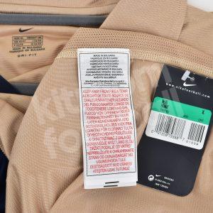 2001-02 Barcelona Away Shirt Player Issue BNWT XL - Image 4