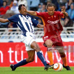 2005-06 Real Sociedad Home Shirt #2 VIAFARA Match Worn - Image 5
