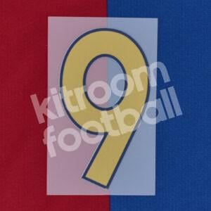 2006-07 Barcelona Player Issue Name Set Sipesa - #6-9 (Number Shorts)