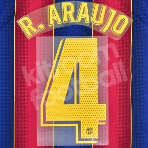 2020-21 Barcelona Player Issue Home Name Set La Liga Avery - #4 R. ARAUJO