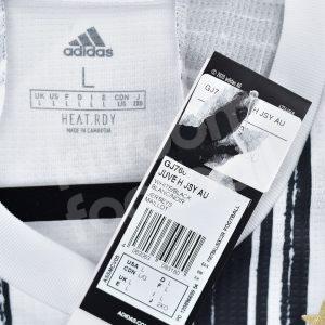 2020-21 Juventus Home Shirt Authentic  #7 RONALDO BNWT L GJ7601 - Image 4