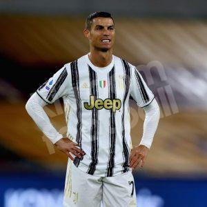2020-21 Juventus Home Shirt Authentic  #7 RONALDO BNWT L GJ7601 - Image 5