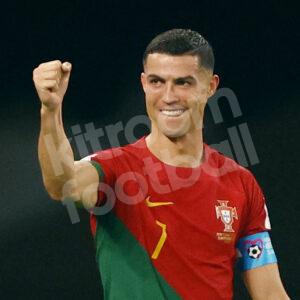 FIFA World Cup 2022 Portugal Home Shirt #7 RONALDO (S) BNWT vs Switzerland - Image 5