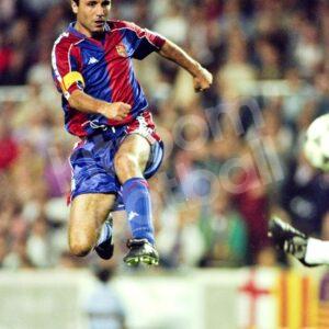 1993-94 Barcelona Home Shirt #8 STOICHKOV Kappa (Very Good) M - Image 4