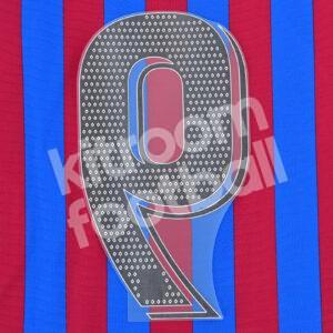 Original Player Issue 2021-22 Barcelona Home Number #9 La Liga Avery - Image 3
