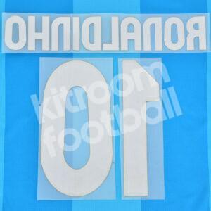 Original Player Issue 2007-08 Barcelona Name Number Set #10 RONALDINHO Sipesa - Image 3