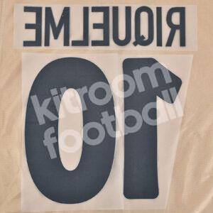 2002-03 Barcelona Name Set #10 RIQUELME (Away UEFA) Repro v2 - Image 3
