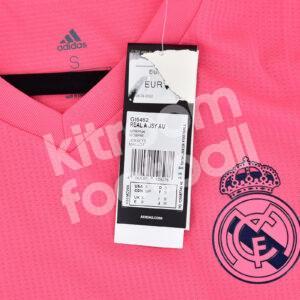 2020-21 Real Madrid Authentic Away Shirt #15 VALVERDE La Liga BNWT S - Image 4