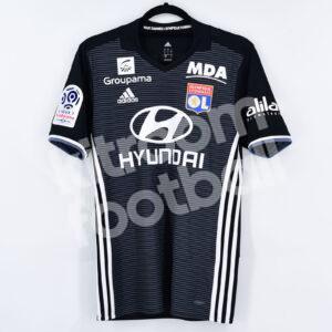 2017-18 Olympique Lyon Thid Shirt #18 FEKIR Ligue 1 One (Size S) Excellent - Image 3