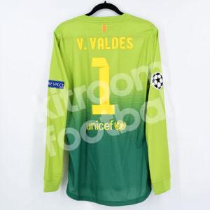 2012-13 Barcelona Goalkeeper Shirt #1 V. VALDES Match Un Worn Issued (Excellent) Green - Image 1